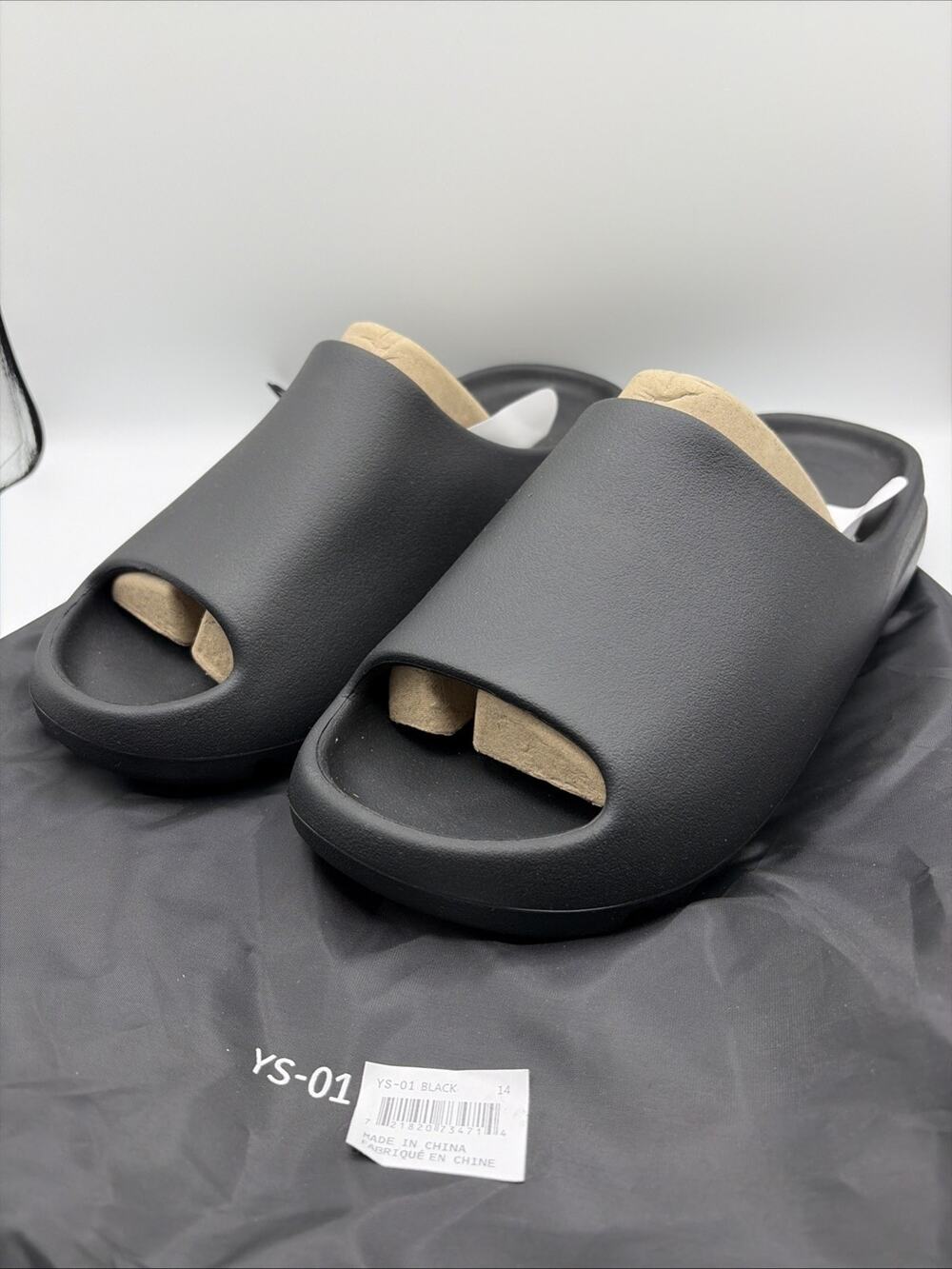 Yeezy YS-01 Slides Size Men’s US 14 Black Color NESw With Bag
